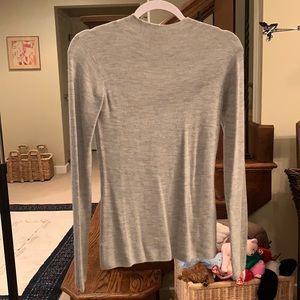 Jennie Liu long sleeve shirt/sweater